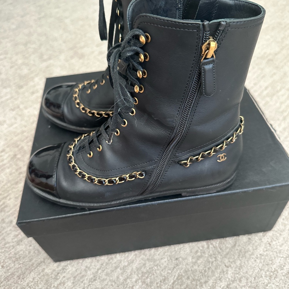 Chanel Black Leather Women's Boots - Picture 6 of 11